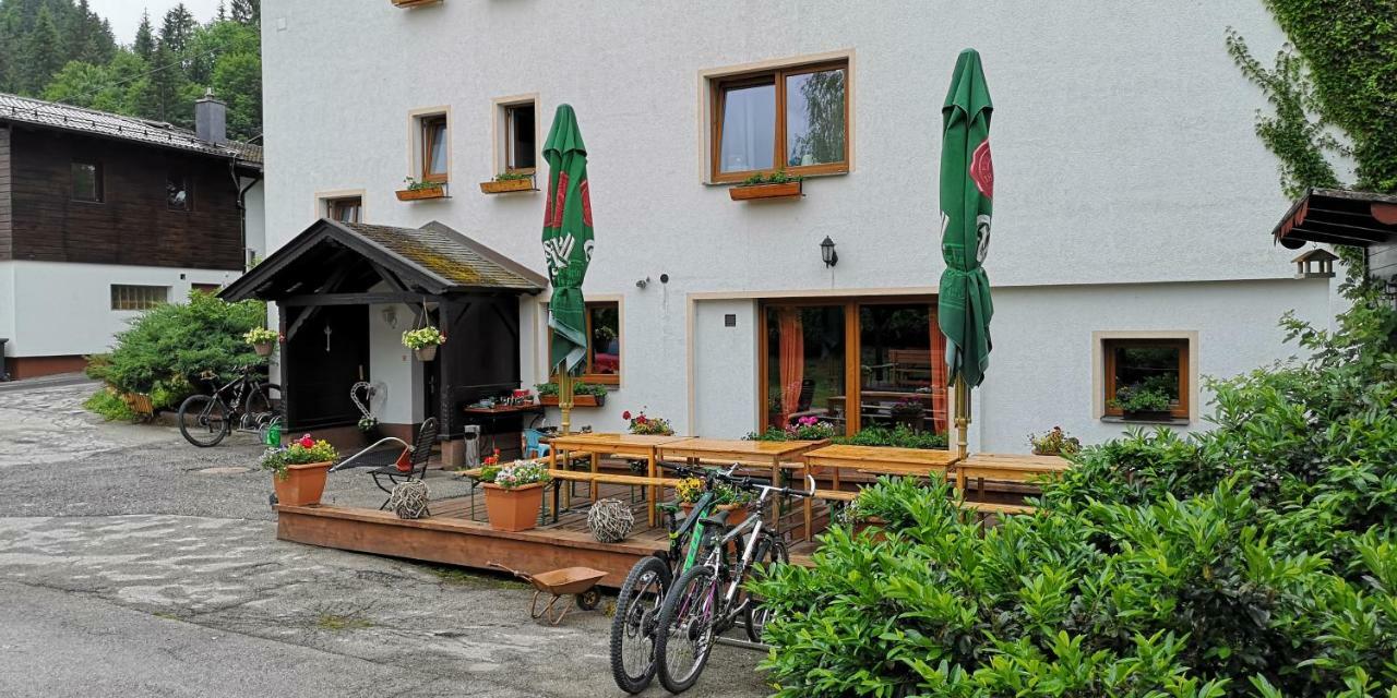 Pensjonat Tyrol Maria Alm am Steinernen Meer